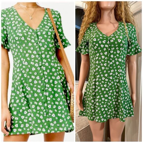 Adorable button front green floral mini dress - Picture 1 of 14